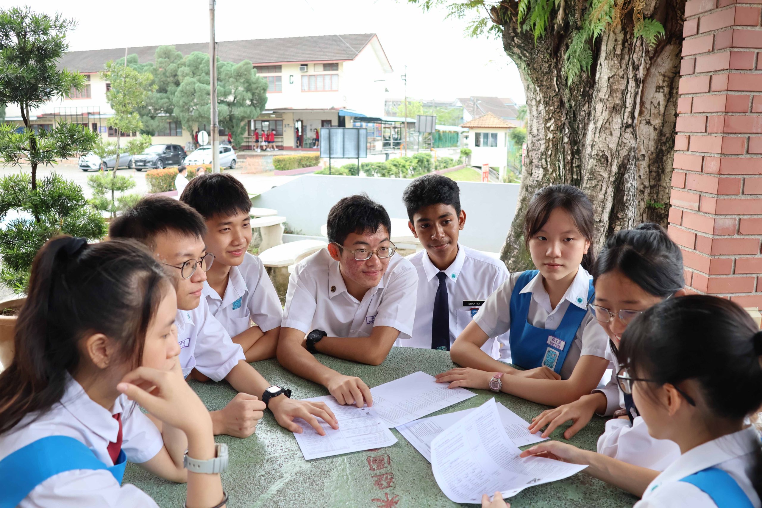 公教中学校友会